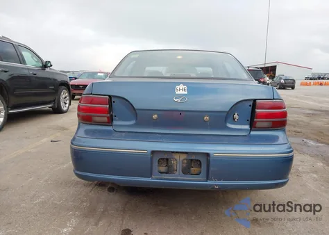 1998 Oldsmobile Cutlass Gl z USA, uszkodzony, nr VIN 1G3NB52M8W6348468